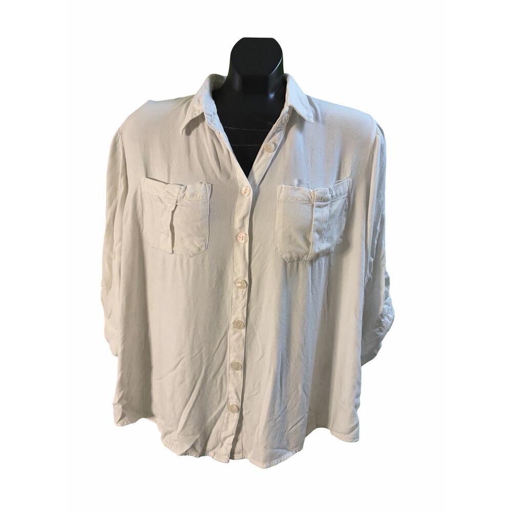 Womens 2X White Blouse Weekends Button Front Plus Size Lightweight Viscose Top
